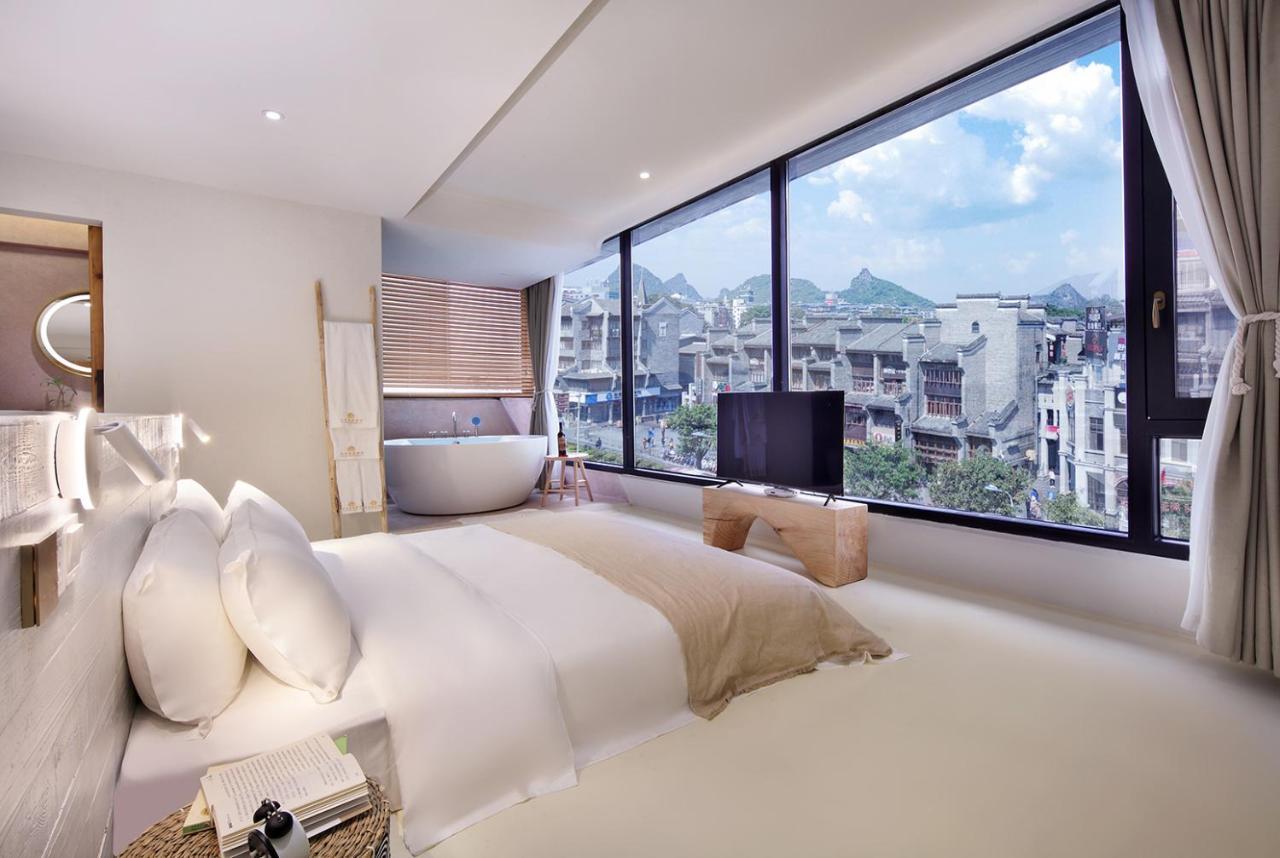 Sky Garden Inn Guilin Exteriör bild